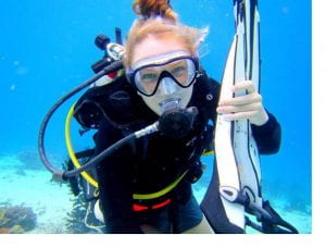 photo of Chloe King scuba diving
