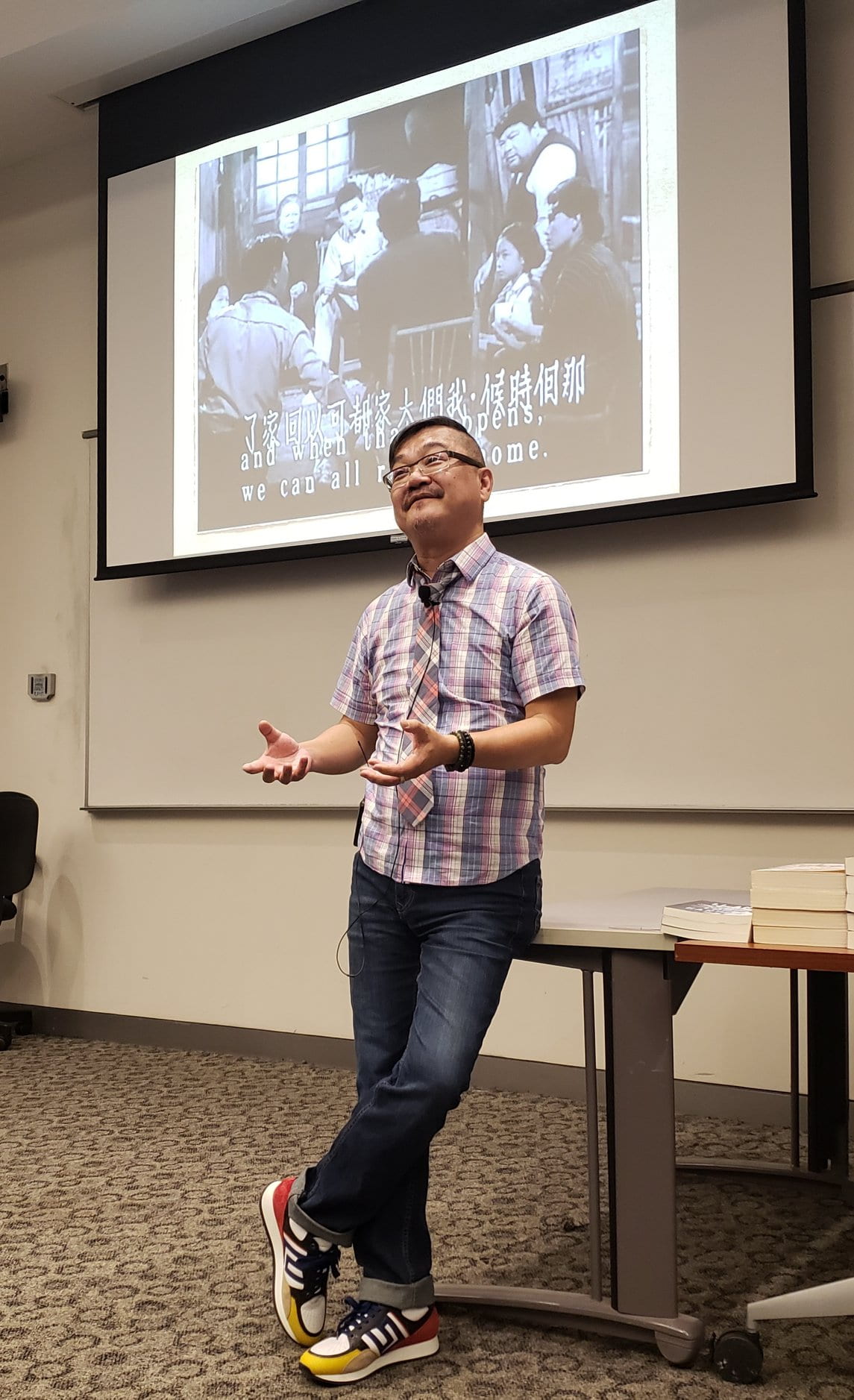 Dr. Guo-Juin Hong (Duke University) lectures on Homecoming in Times of Displacement: 'Our Neighbor' and Emerging Realism in Post-1949 Taiwan Cinema.