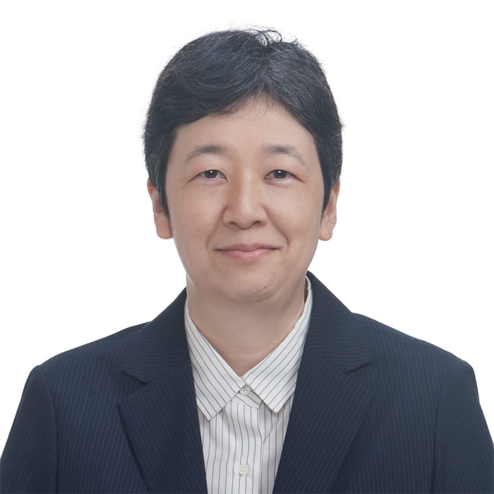 headshot of Shino Watanabe with white background