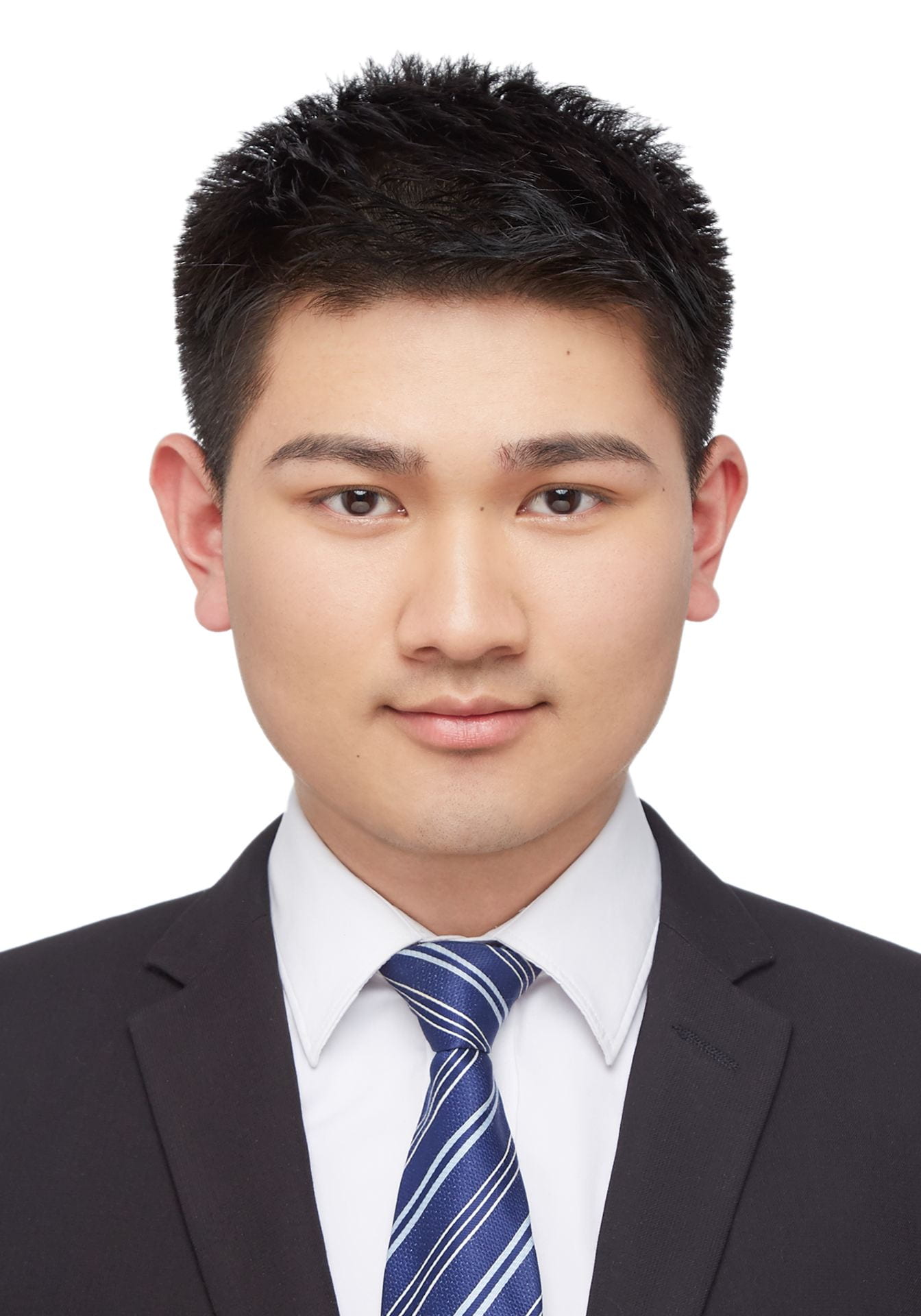 A picture of Tianxiang Liu in a suit, looking at the camera
